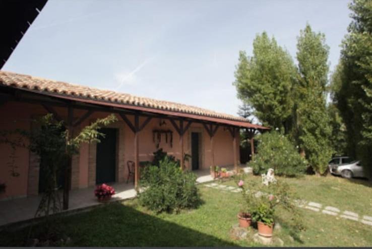 Agriturismo Il Casolare Bed & Breakfast San Ginesio Ngoại thất bức ảnh